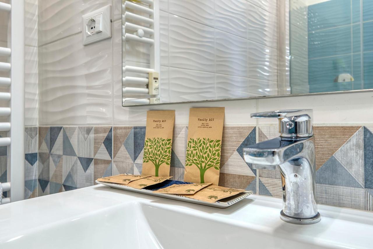 Front Station Apartment - Stazione Centrale Di Bologna Ngoại thất bức ảnh