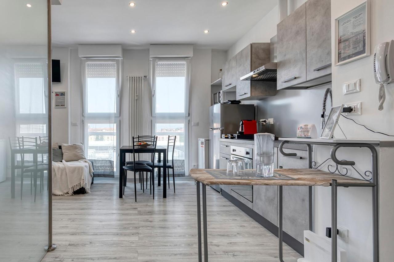 Front Station Apartment - Stazione Centrale Di Bologna Ngoại thất bức ảnh