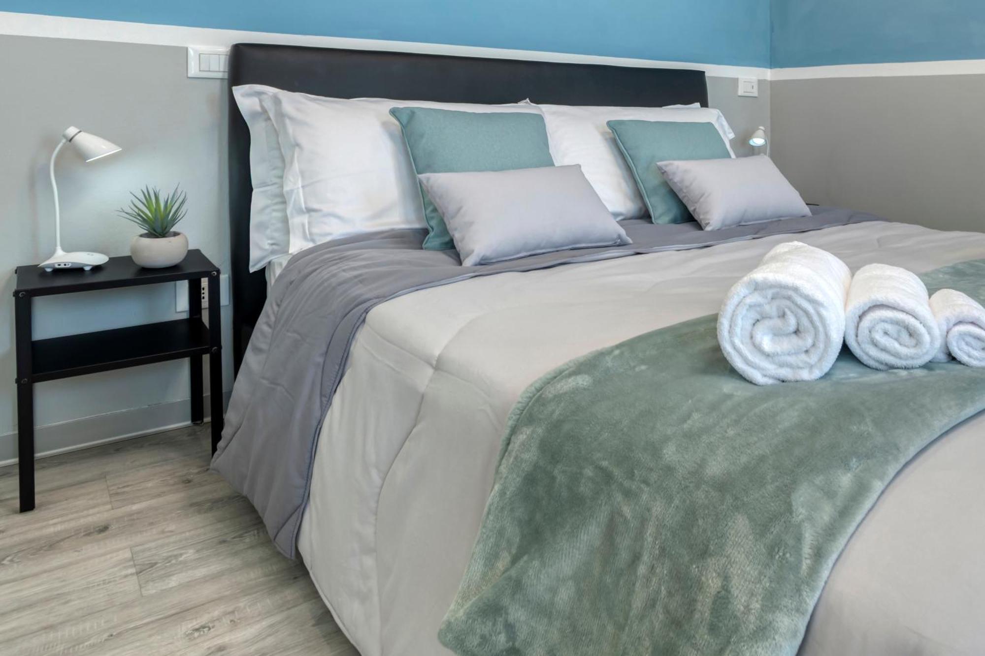 Front Station Apartment - Stazione Centrale Di Bologna Ngoại thất bức ảnh