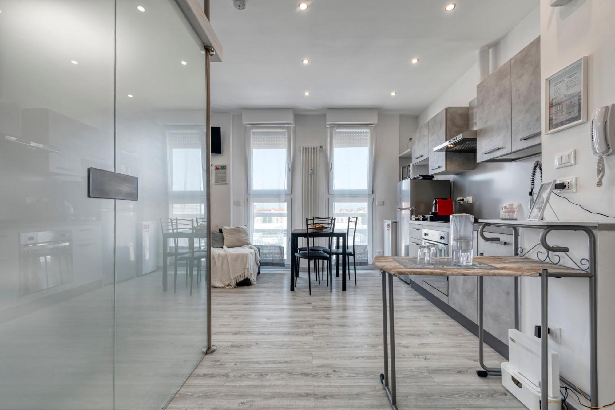 Front Station Apartment - Stazione Centrale Di Bologna Ngoại thất bức ảnh