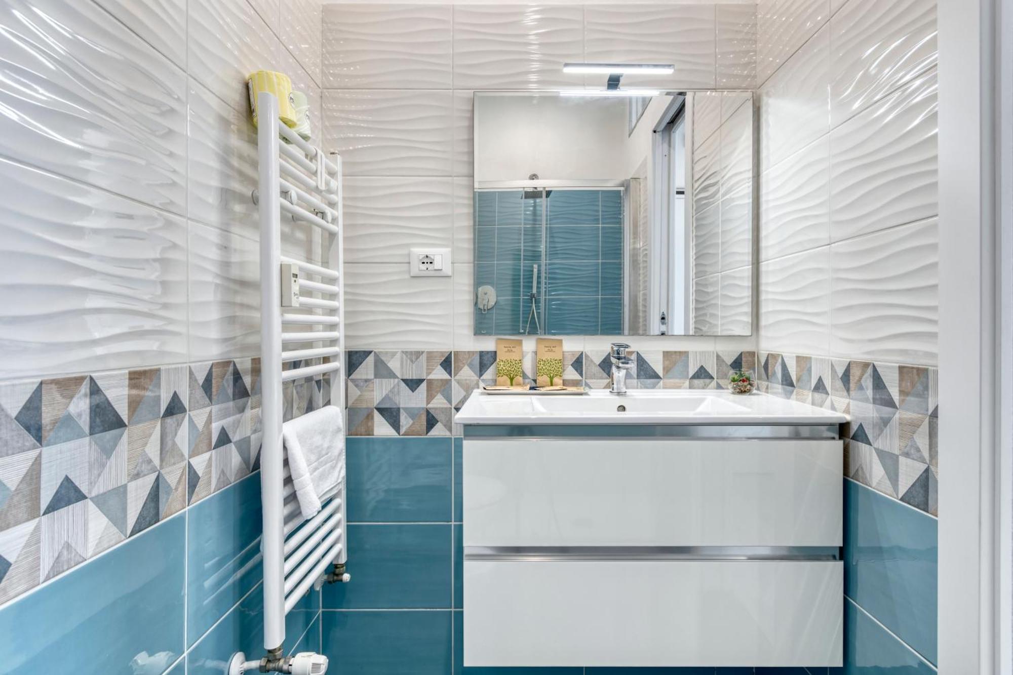 Front Station Apartment - Stazione Centrale Di Bologna Ngoại thất bức ảnh