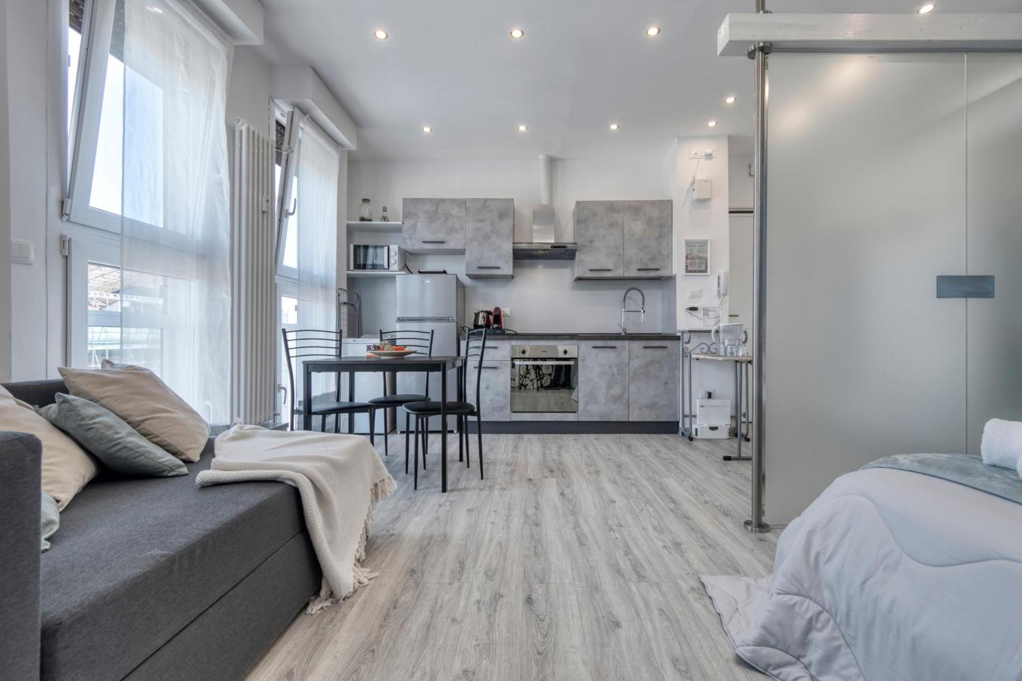 Front Station Apartment - Stazione Centrale Di Bologna Ngoại thất bức ảnh
