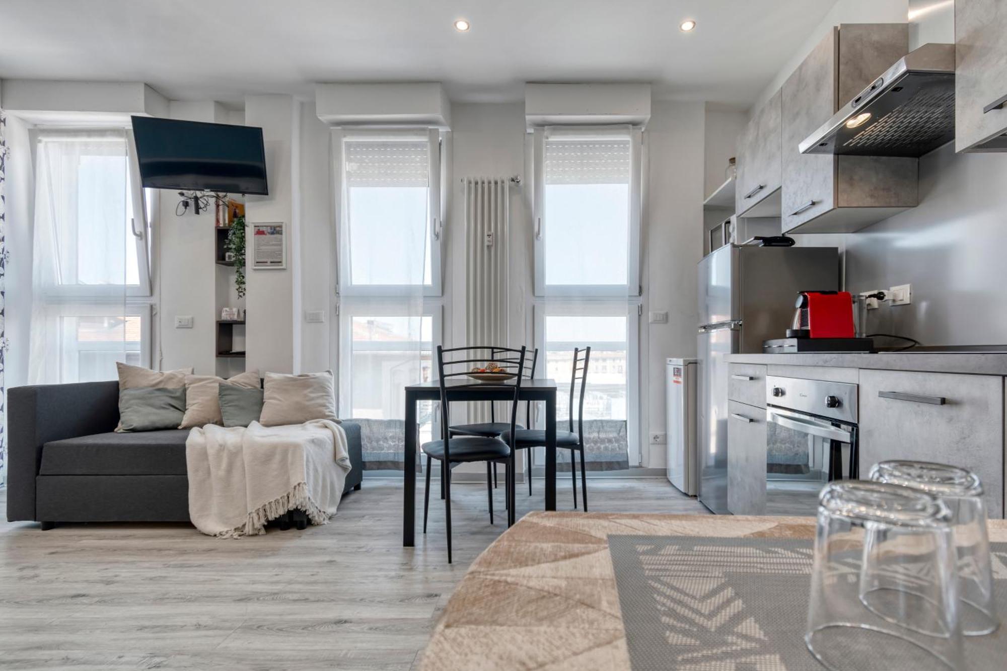 Front Station Apartment - Stazione Centrale Di Bologna Ngoại thất bức ảnh