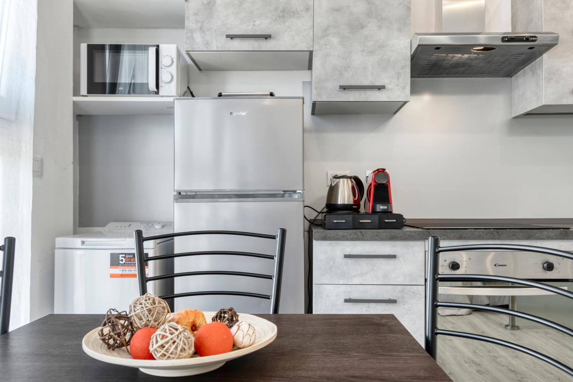 Front Station Apartment - Stazione Centrale Di Bologna Ngoại thất bức ảnh